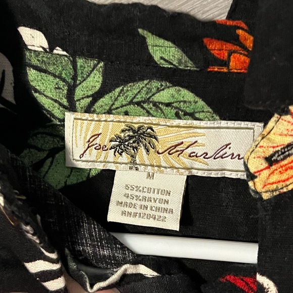 Casual button down floral print - Picture 2 of 3